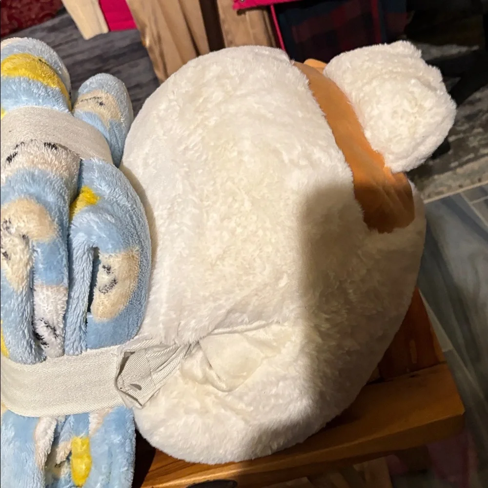 Cozy Plush Bird Bed - White and Tan